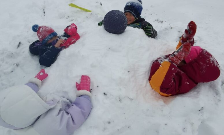 The littles playing in the snow!